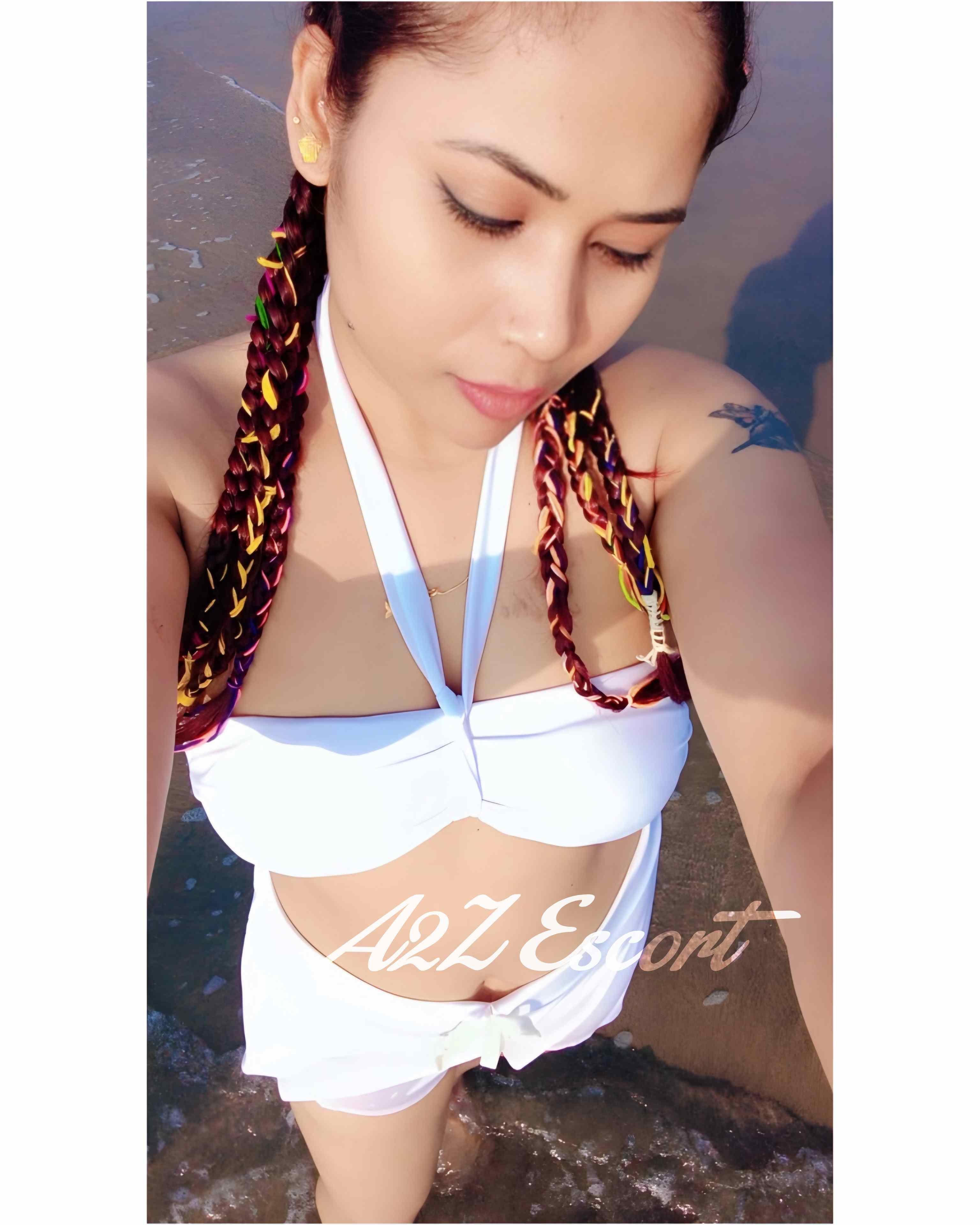 Call girl in Barwani available for private booking